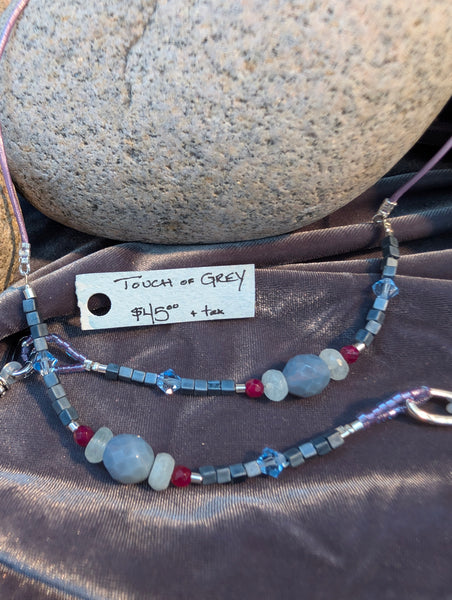 TOUCH OF GREY   Eyeglass holders & AirPods chains