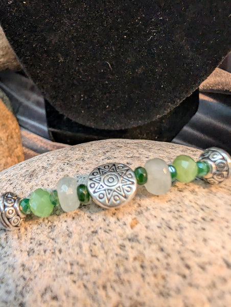 GREEN GODDESS   Eyeglass holders & AirPods chains